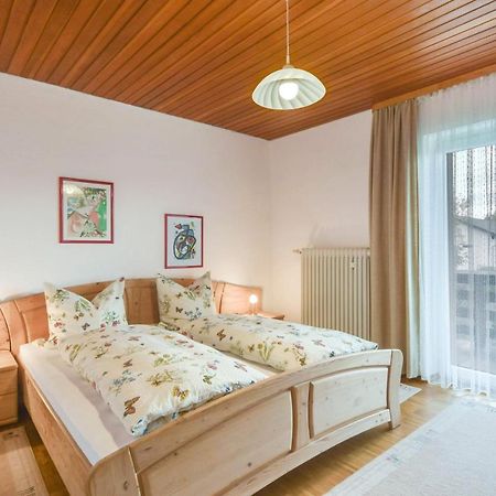Ferienwohnung Wennesz 1 Chieming Zewnętrze zdjęcie